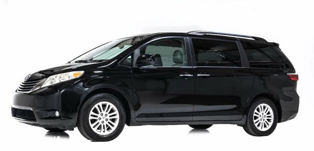 2015 Toyota Sienna XLE Premium 8-Passenger