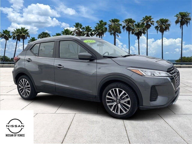 Used Nissan Kicks for Sale (with Photos) - CarGurus