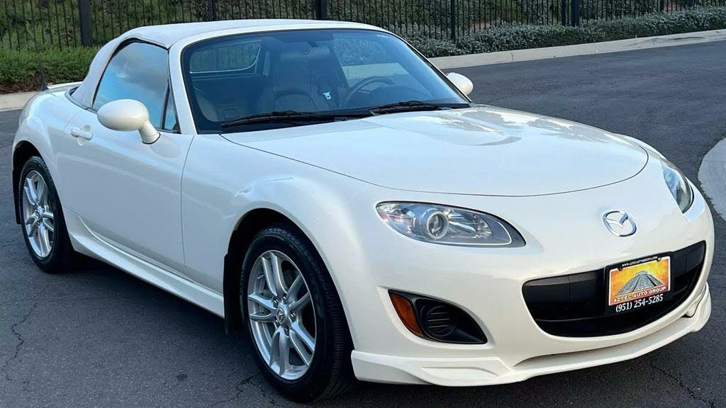 Used 2009 Mazda MX-5 Miata Sport Hardtop Convertible for Sale