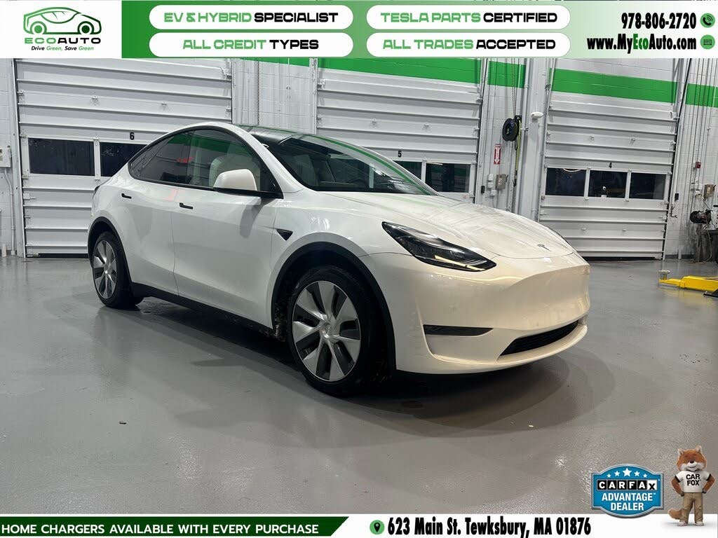 Tesla model 2025 dealership near me