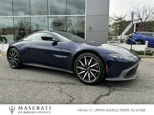 Used 2019 Aston Martin Vantage Only 3400 Miles! Loaded! Alcantara Interior!  Pristine Example! For Sale (Special Pricing)