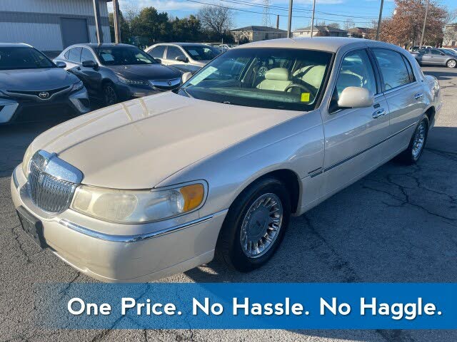 Used Lincoln Town Car Cartier for Sale in Louisville KY CarGurus