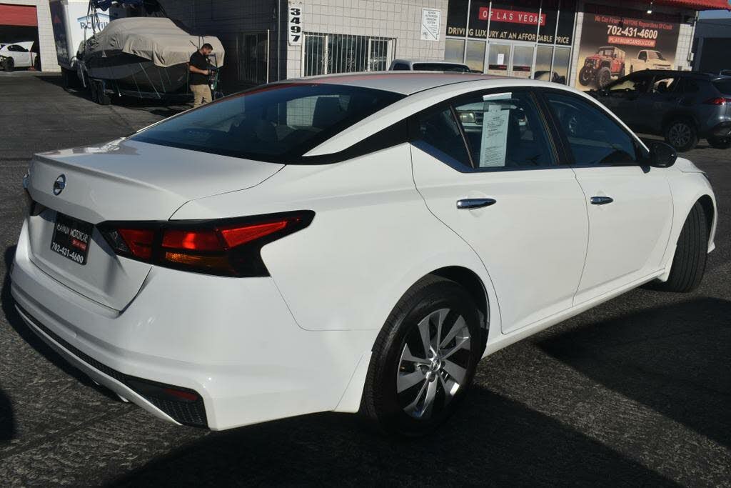 2022 Nissan Altima 2.5 S FWD