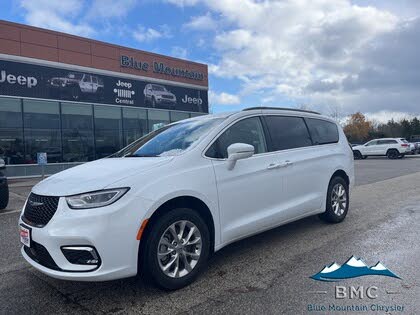 Chrysler Pacifica Touring L AWD 2022