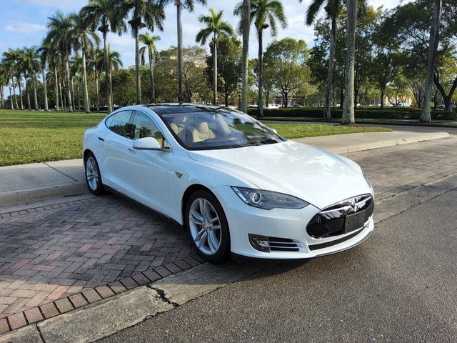 2014 Tesla Model S 85 RWD