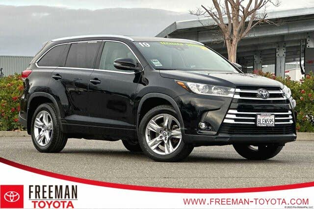 Used Toyota Highlander For Sale (with Photos) - CarGurus