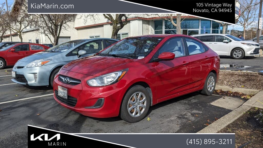 2012 Hyundai Accent GLS sedan