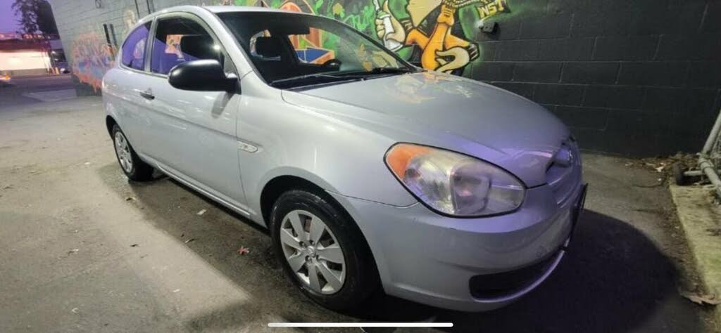 Used 2009 Hyundai Accent GS 2-Door Hatchback FWD for Sale (with