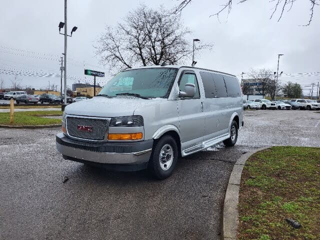 Gmc vans 2017 outlet
