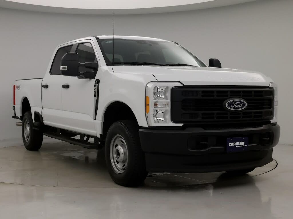 levantado 2023 f250 blanco