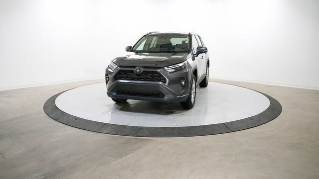 2023 Toyota RAV4 XLE Premium FWD