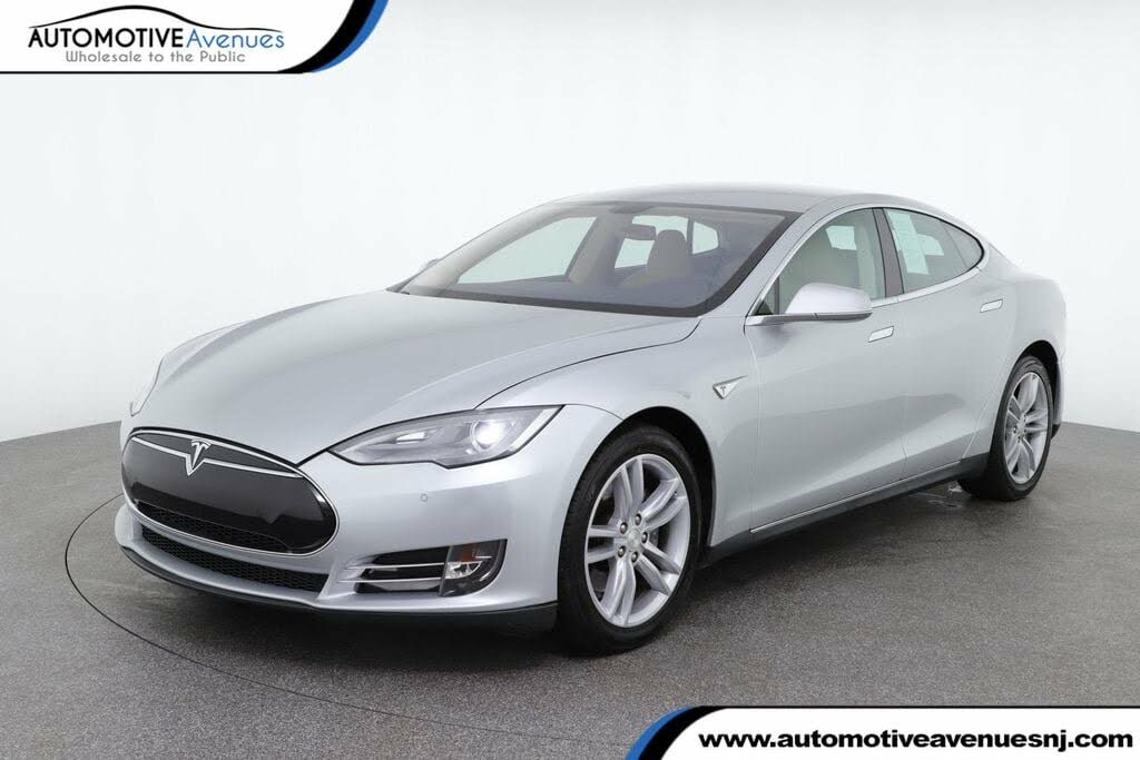 2013 tesla model s sales 85 rwd range