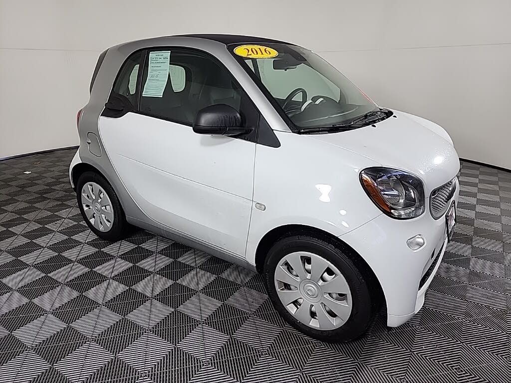 Used smart fortwo for Sale in Des Moines, IA - CarGurus