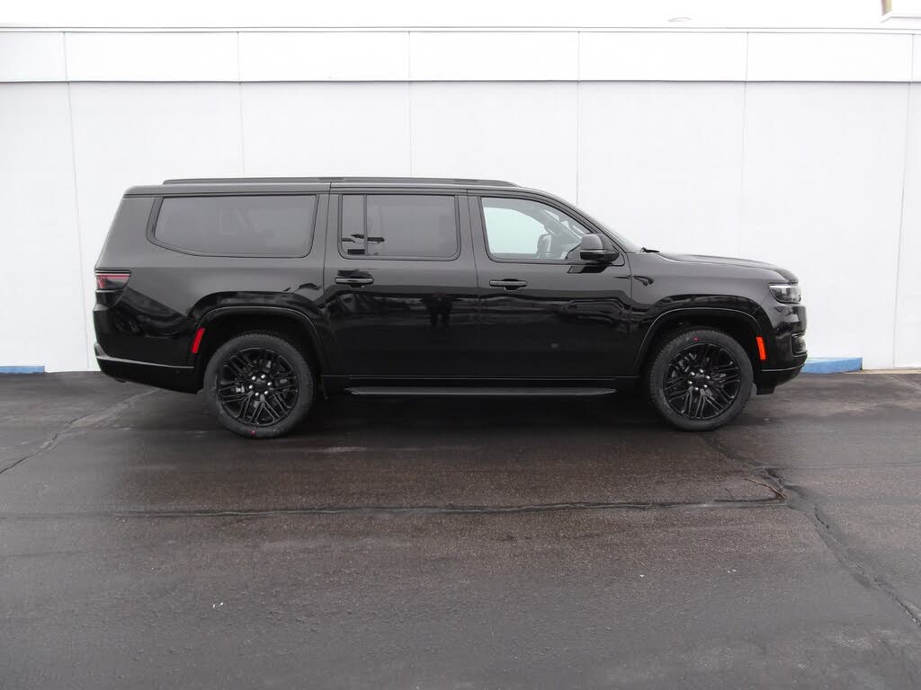 2024 Jeep Wagoneer L Series II 4WD