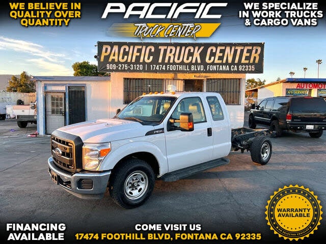 2015 Ford F-350 Super Duty Chassis XL SuperCab RWD