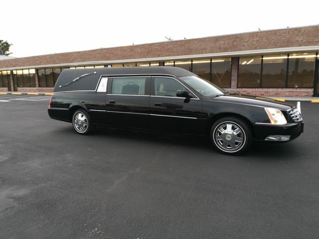2010 Cadillac DTS Pro Funeral Coach FWD