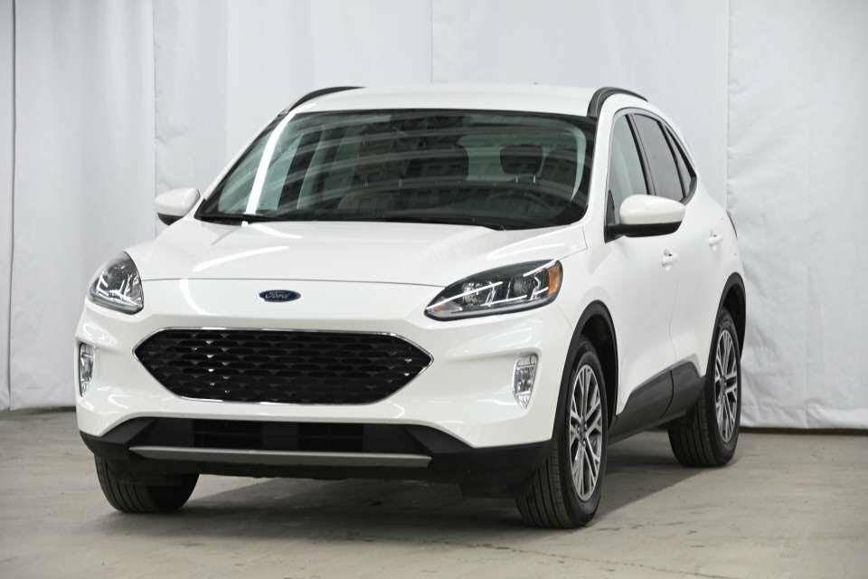 2021 Ford Escape Hybrid: So, what's a nice car like this doing in a group  of compact utility vehicles? - Cowichan Valley Citizen