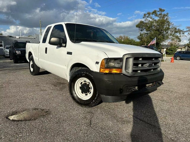 2001 Ford F-250 Super Duty Lariat Extended Cab LB