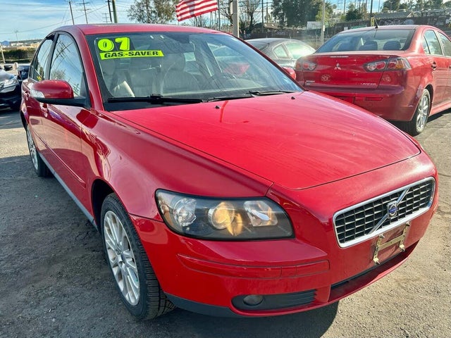 2007 Volvo S40 Pic 248477996802668080 1024x768 ?io=true&width=640&height=480&fit=bounds&format=jpg&auto=webp