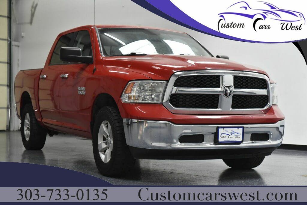 2017 RAM 1500 SLT Crew Cab 4WD