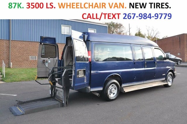 2004 Chevrolet Express 3500 LS Extended RWD