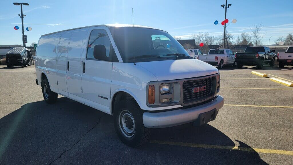 2003 gmc savana cargo van clearance