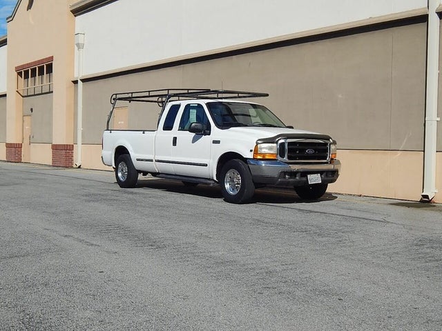 1999 Ford F-250 Super Duty XLT Extended Cab LB