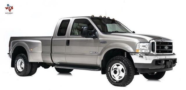 2002 Ford F-350 Super Duty Lariat Extended Cab LB DRW 4WD