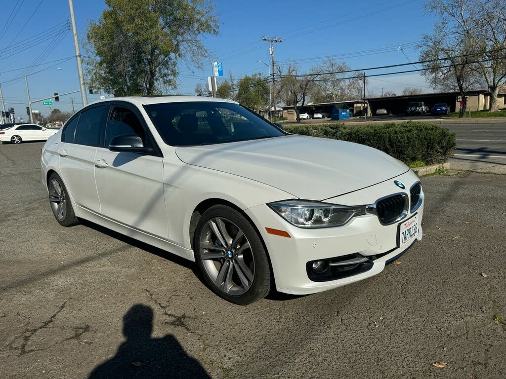 2014 BMW 3 Series 335i Sedan RWD