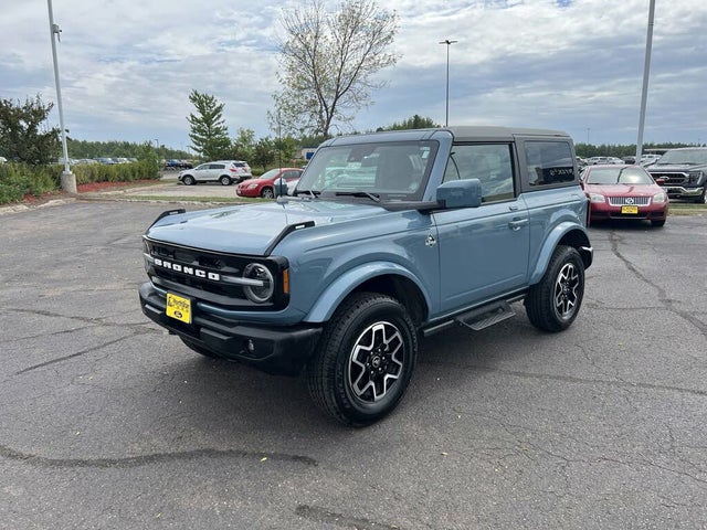 2023 Ford Bronco Outer Banks 2-Door 4WD