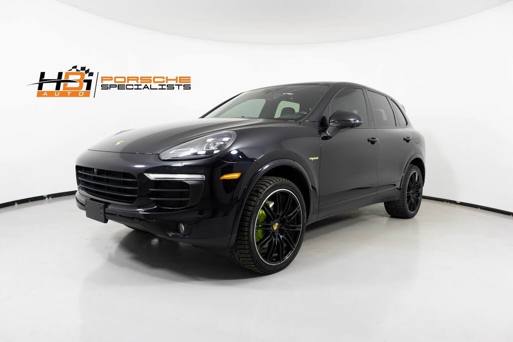 Used 2019 Porsche Cayenne E-Hybrid AWD for Sale (with Photos) - CarGurus