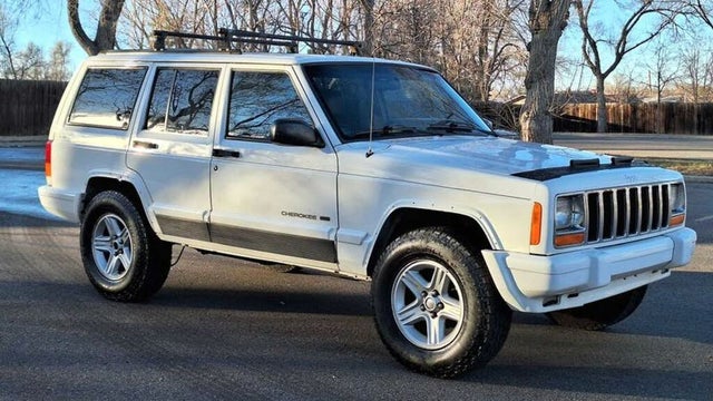 2000 Jeep Cherokee Limited 4-Door 4WD