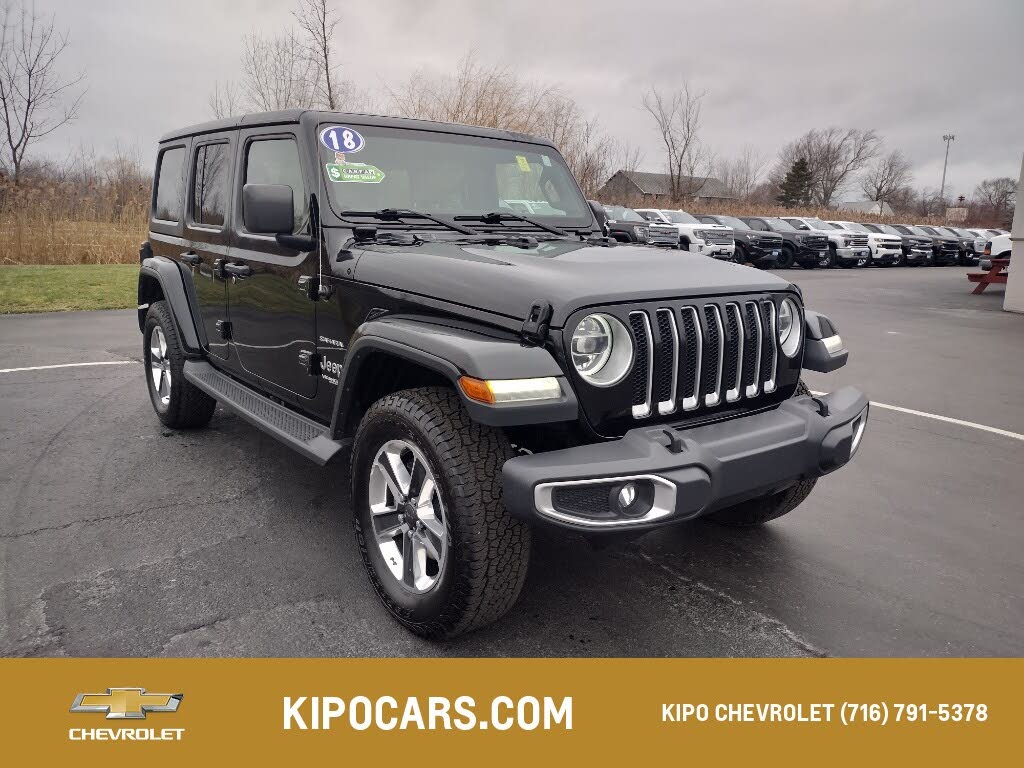 Used 2018 Jeep Wrangler Unlimited Sahara 4WD for Sale with Photos