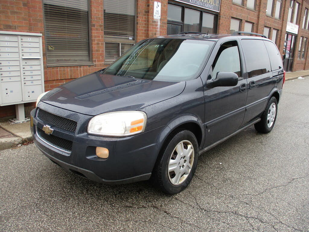 Chevy 2025 uplander minivan