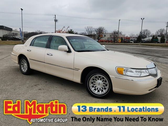 1998 Lincoln Town Car Cartier usados en venta en marzo 2024 CarGurus