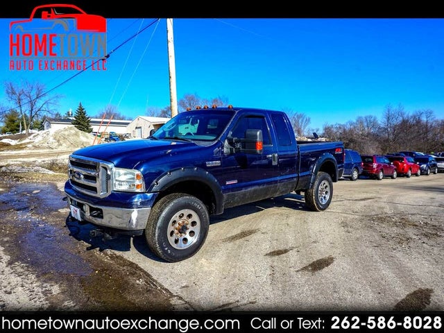 2005 Ford F-350 Super Duty Lariat Extended Cab LB 4WD