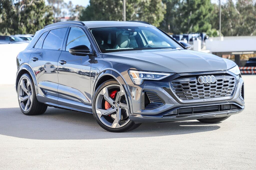 New Audi SQ8 for Sale in Madison, WI - CarGurus