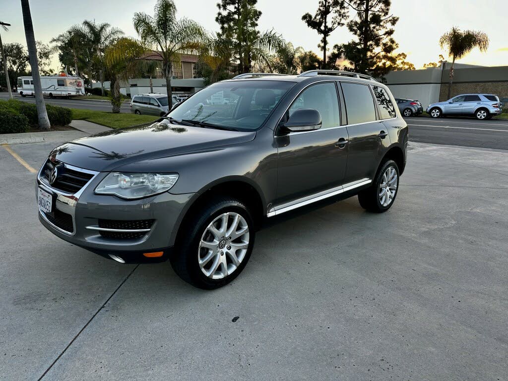 Used 2009 Volkswagen Touareg 2 for Sale (with Photos) - CarGurus