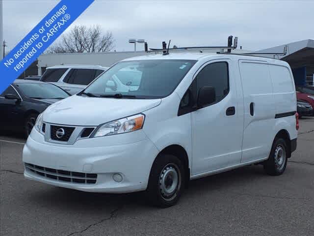 2021 Nissan NV200 Review, Pricing, and Specs