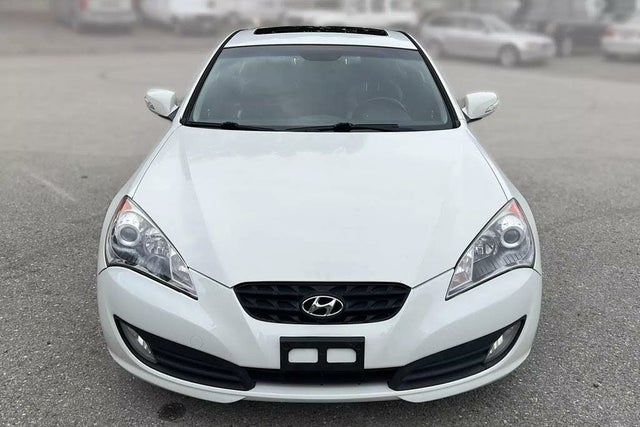 2010 Hyundai Genesis Coupe 3.8 Track RWD