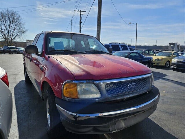 2004 Ford F-150 Heritage 4 Dr XL Extended Cab SB