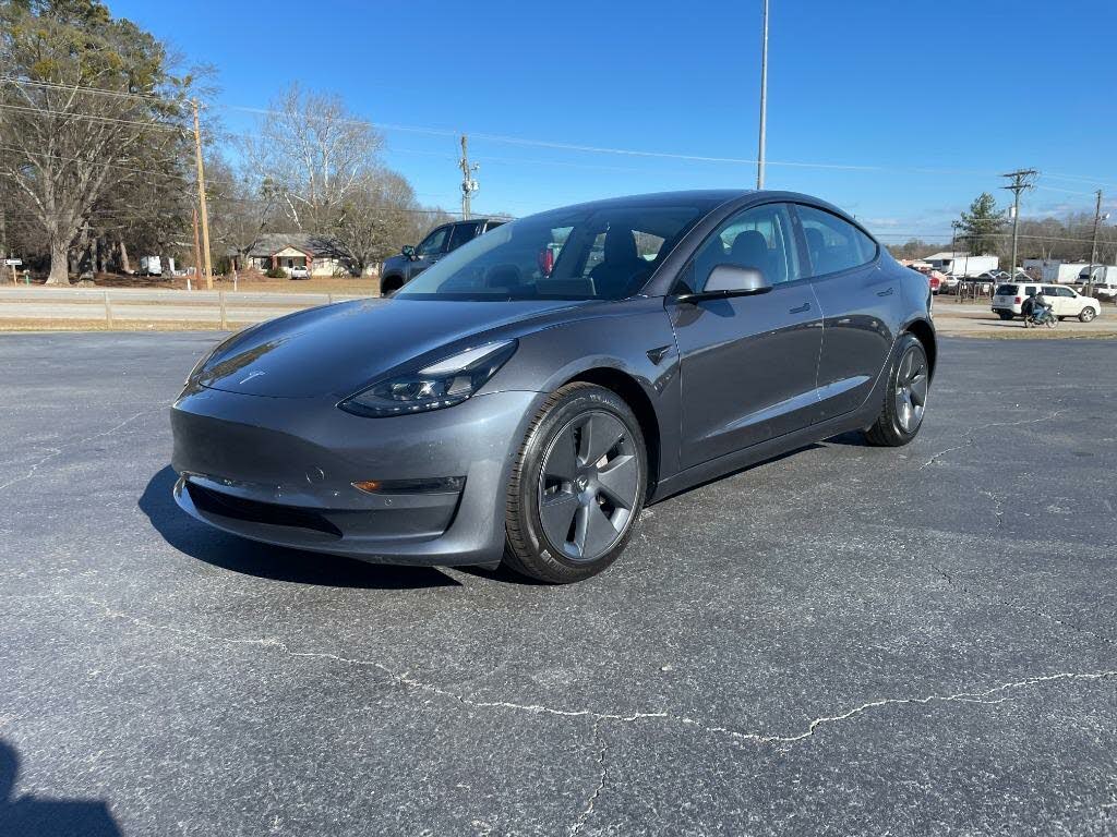 Used tesla deals model 3 review