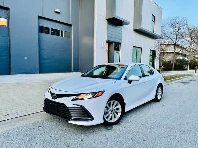 Toyota Camry Hybrid LE FWD 2022