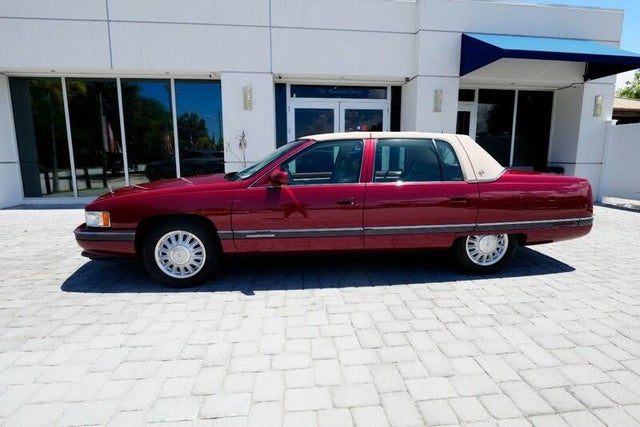 1994 Cadillac DeVille Concours Sedan FWD