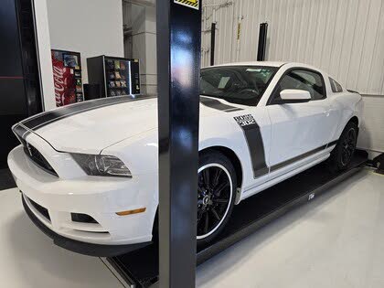 Ford Mustang GT Boss Coupe RWD 2013
