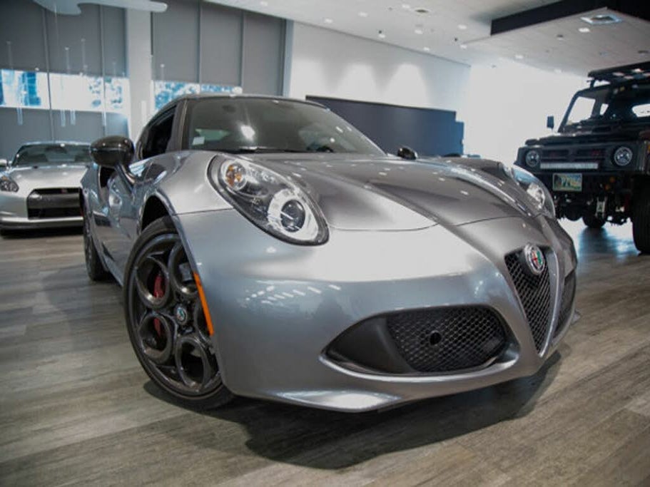 Alfa Romeo 4C, todas las versiones y motorizaciones del mercado, con  precios, imágenes, datos técnicos y pruebas.