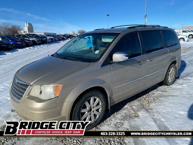 Chrysler Town & Country Touring FWD 2009