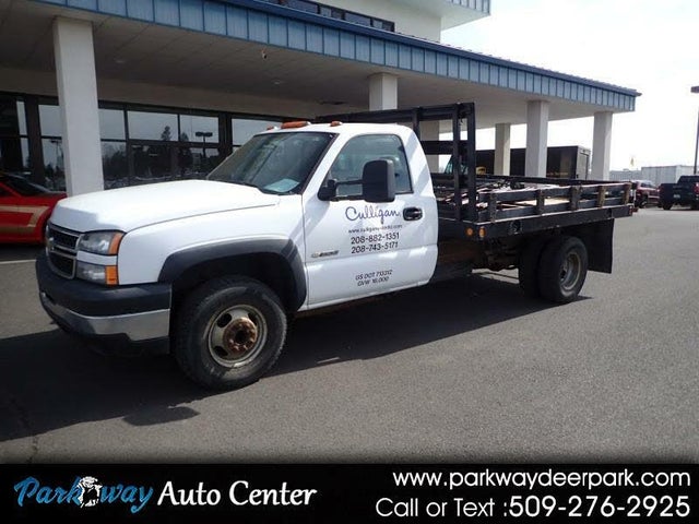 2006 Chevrolet Express Chassis 3500 139 Cargo Cutaway RWD
