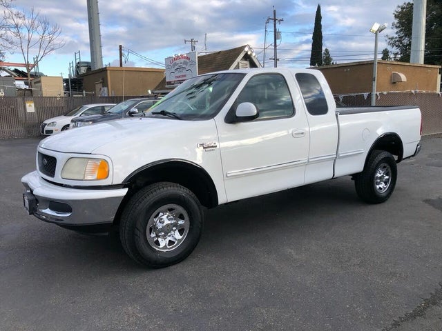 1998 Ford F-250 3 Dr XLT 4WD Extended Cab SB