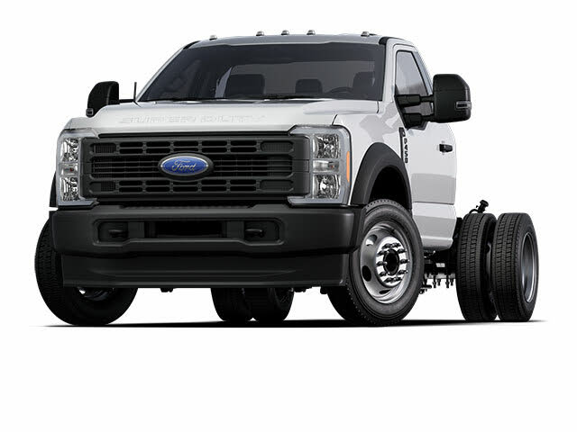 Ford F-450 Super Duty Chassis 2024